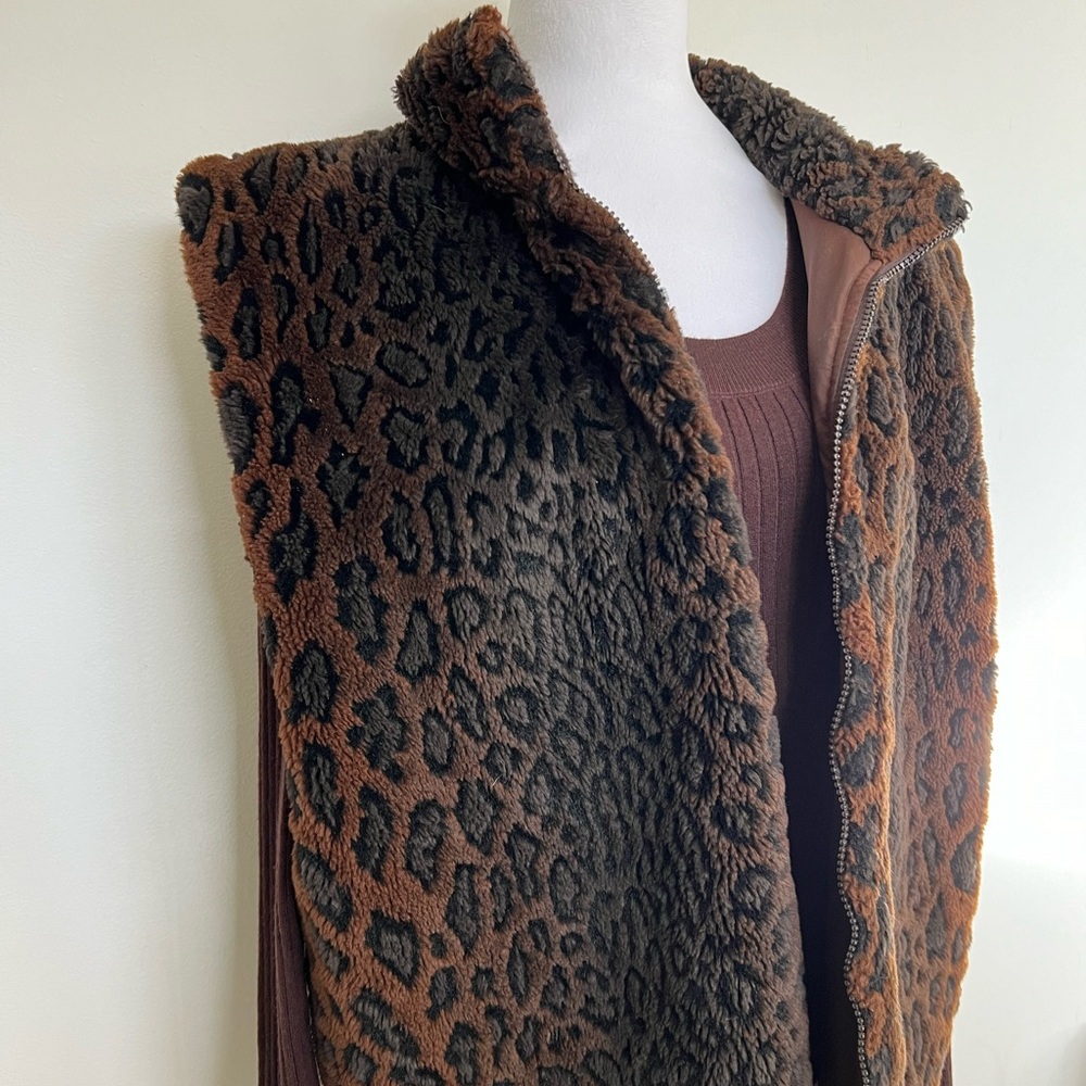 Vintage Cheetah Zip Up Vest - L/XL - Picture 3 of 11